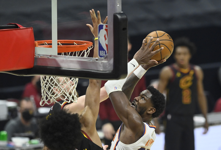  布克加时赛连得五分太阳力克国王终结连败